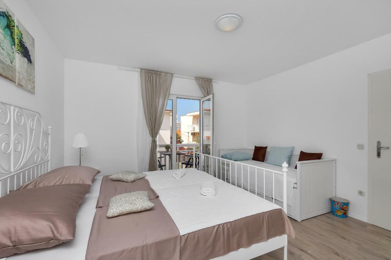Apartments Marija Makarska Zewnętrze zdjęcie