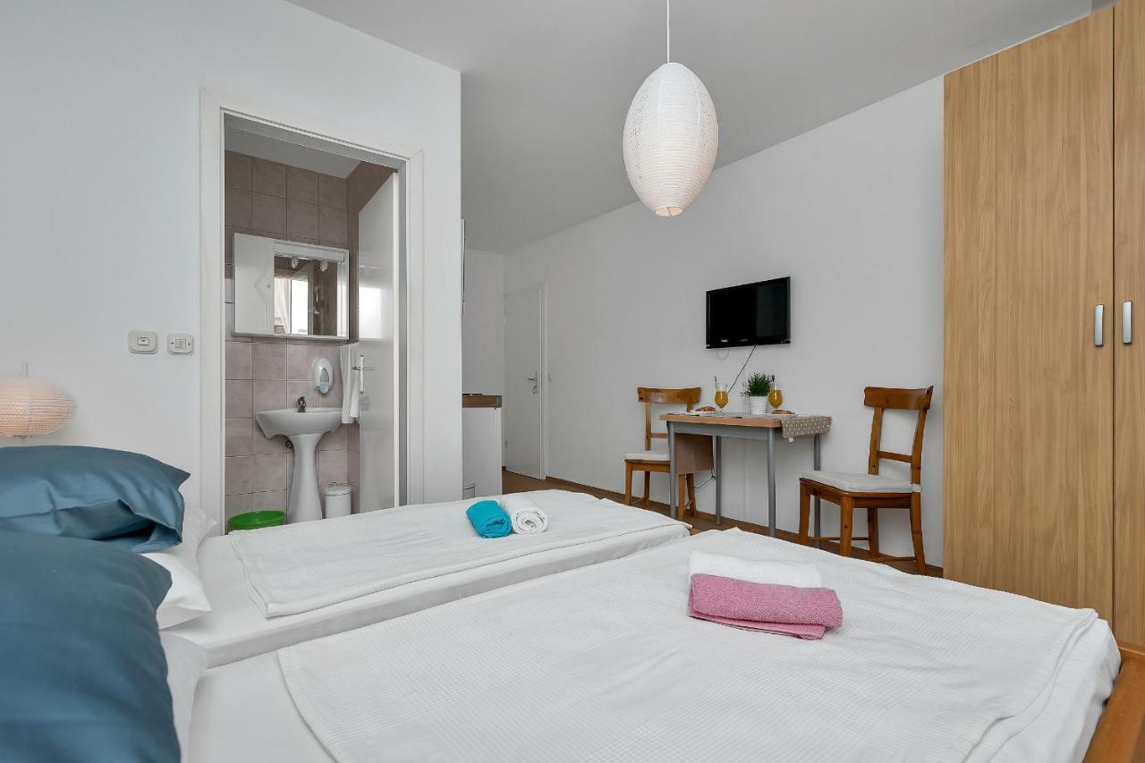 Apartments Marija Makarska Zewnętrze zdjęcie